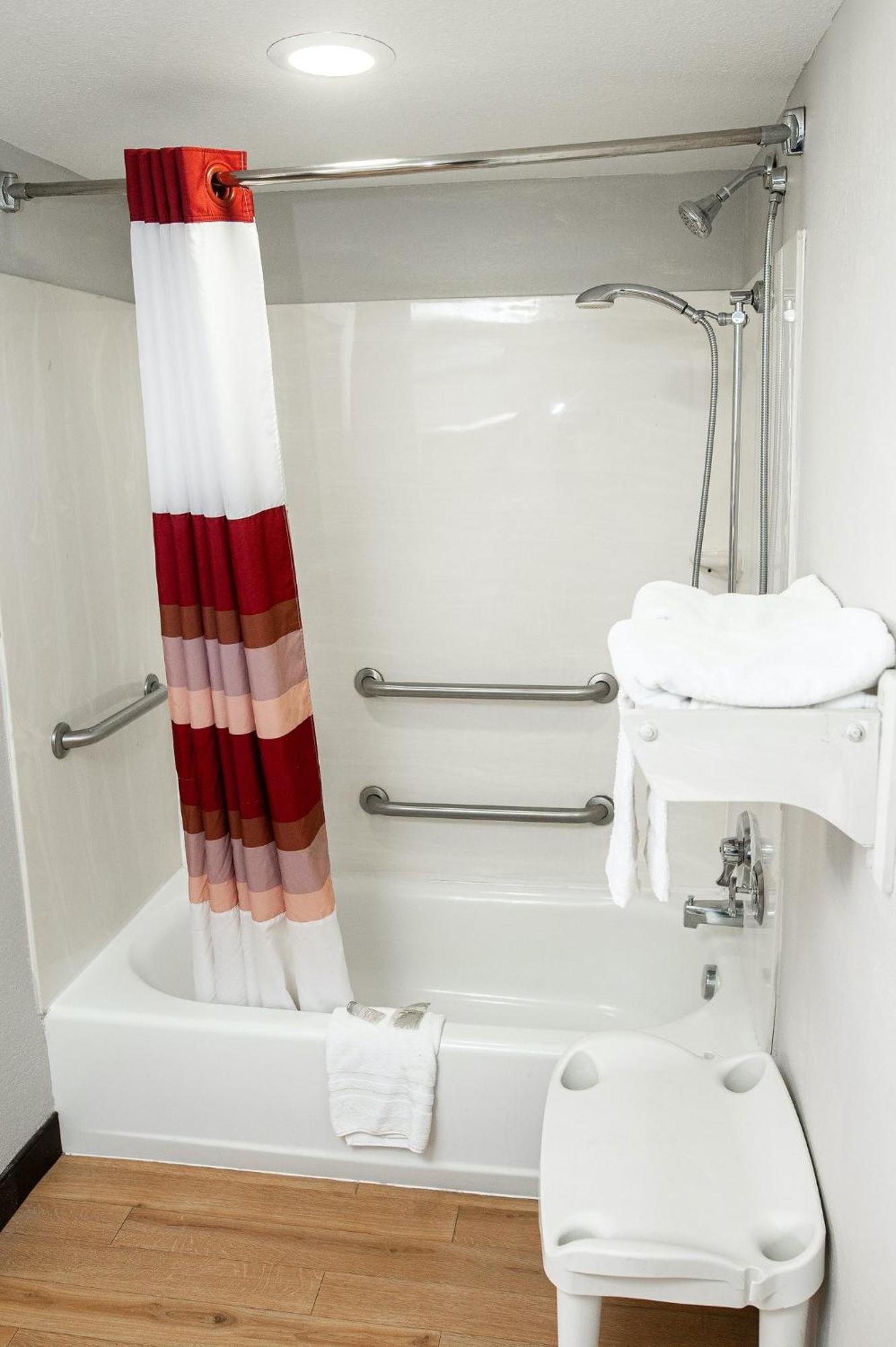 Red Roof Inn Rochester - Henrietta Extérieur photo