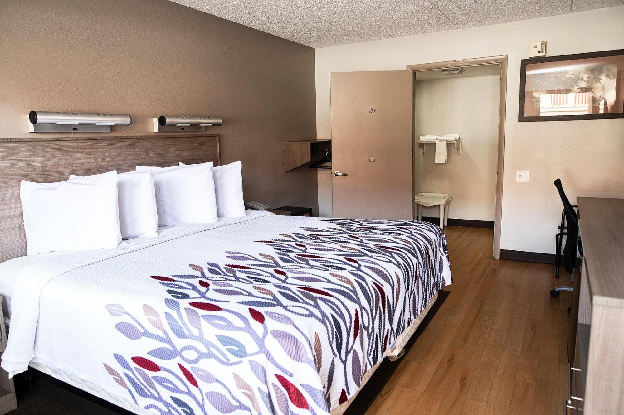 Red Roof Inn Rochester - Henrietta Extérieur photo